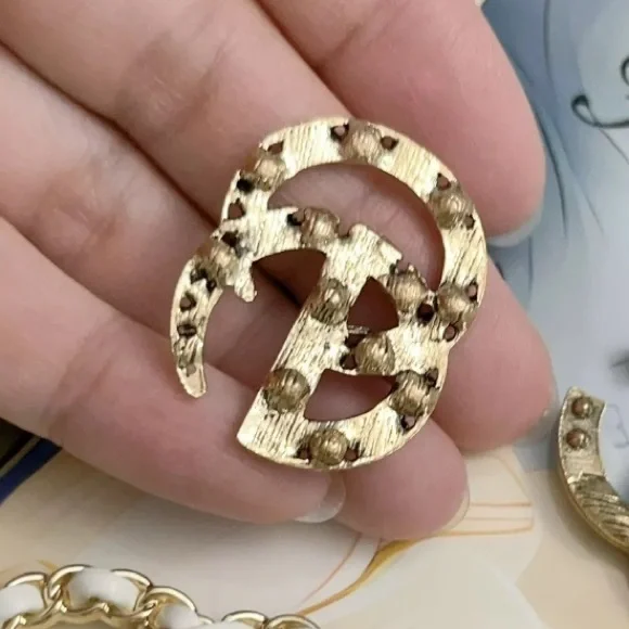 LAST ONE! Gucci Accessory - Picture 2 of 2